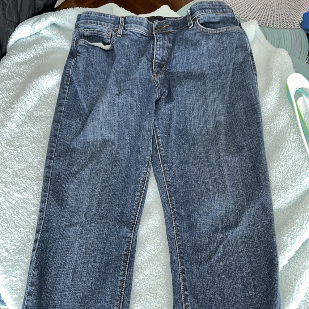 LEVIS PERFECT WAIST JEANS - Picture 2 of 2